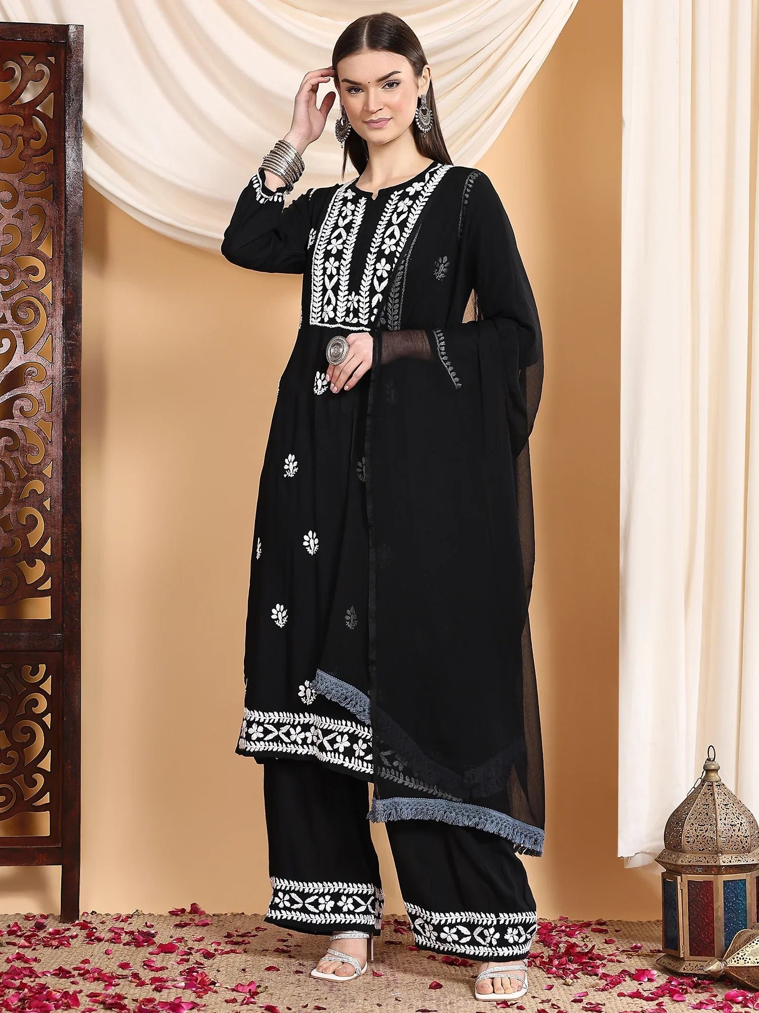 Shiza Chikankari Premium Modal Co-ord Set (Black) - Image 3