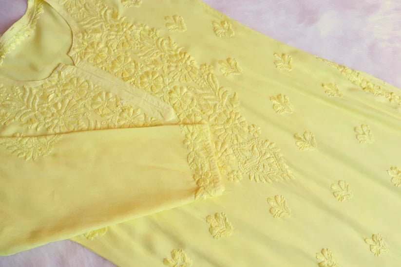 Aayat Pastel Yellow Rayon Kurta Pant set - Image 3
