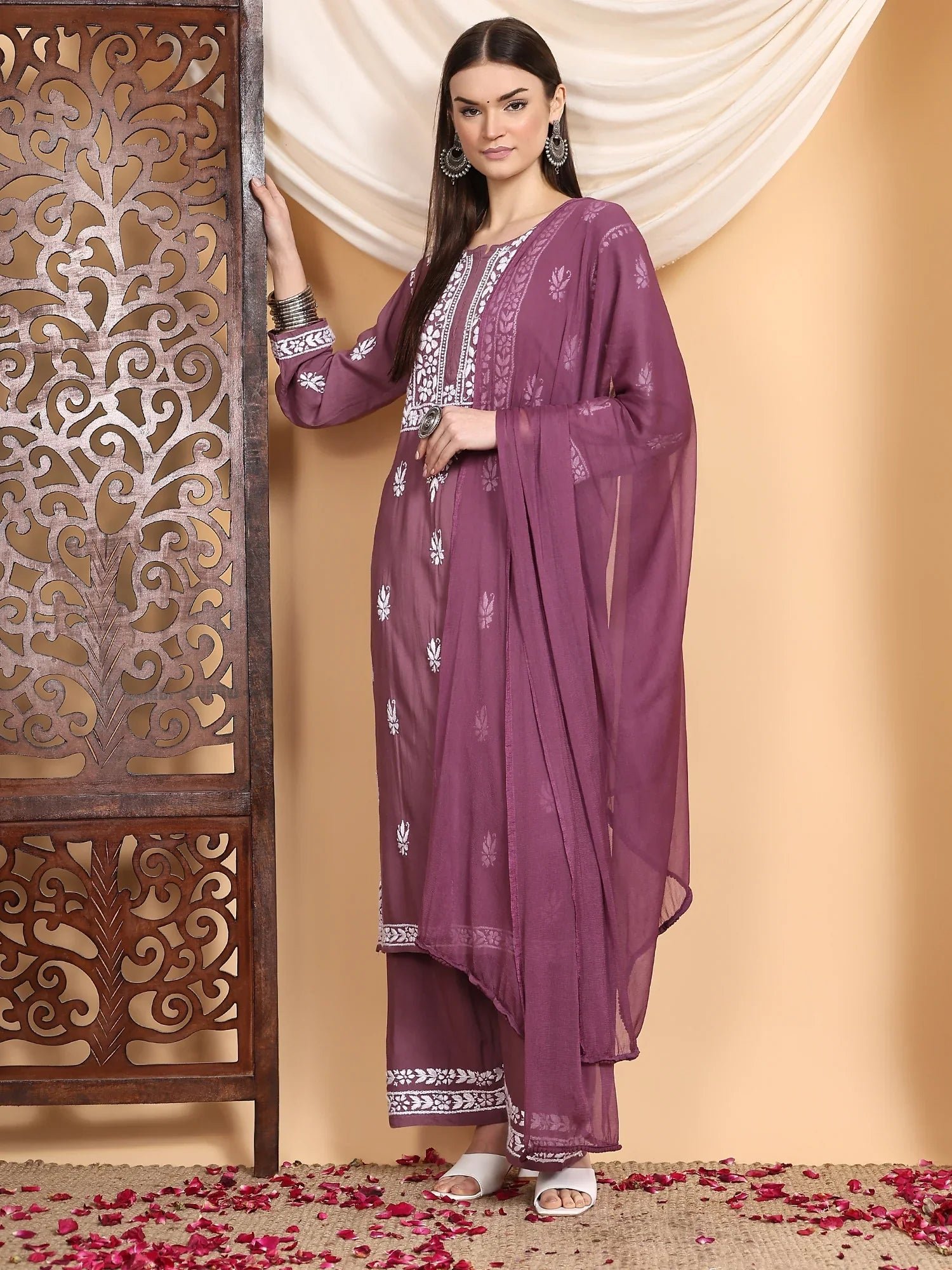 Haya Chikankari Rayon Co-ord Set (Mauve) - Image 2