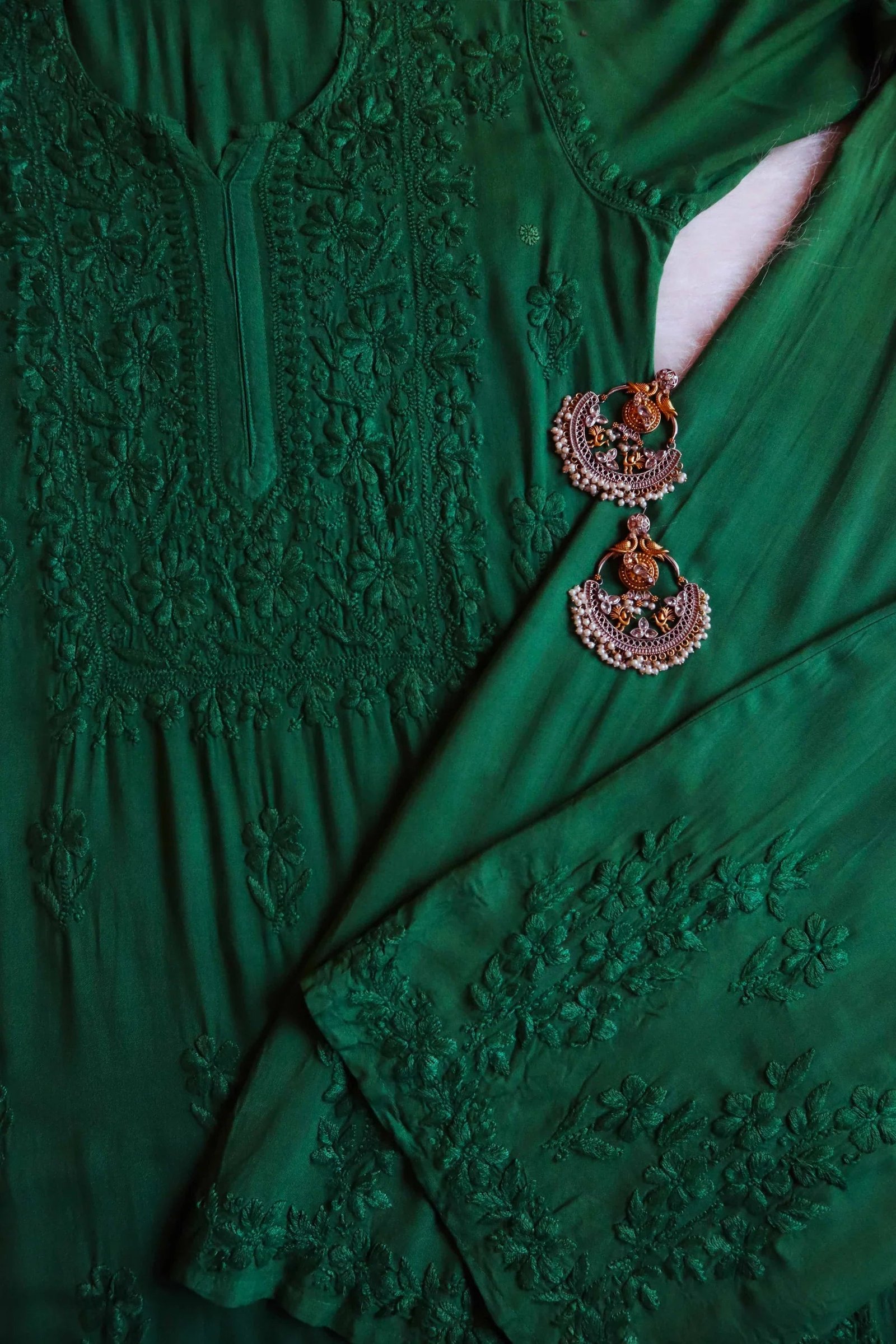 Aayat Bottle Green Rayon Kurta Pant set - Image 2