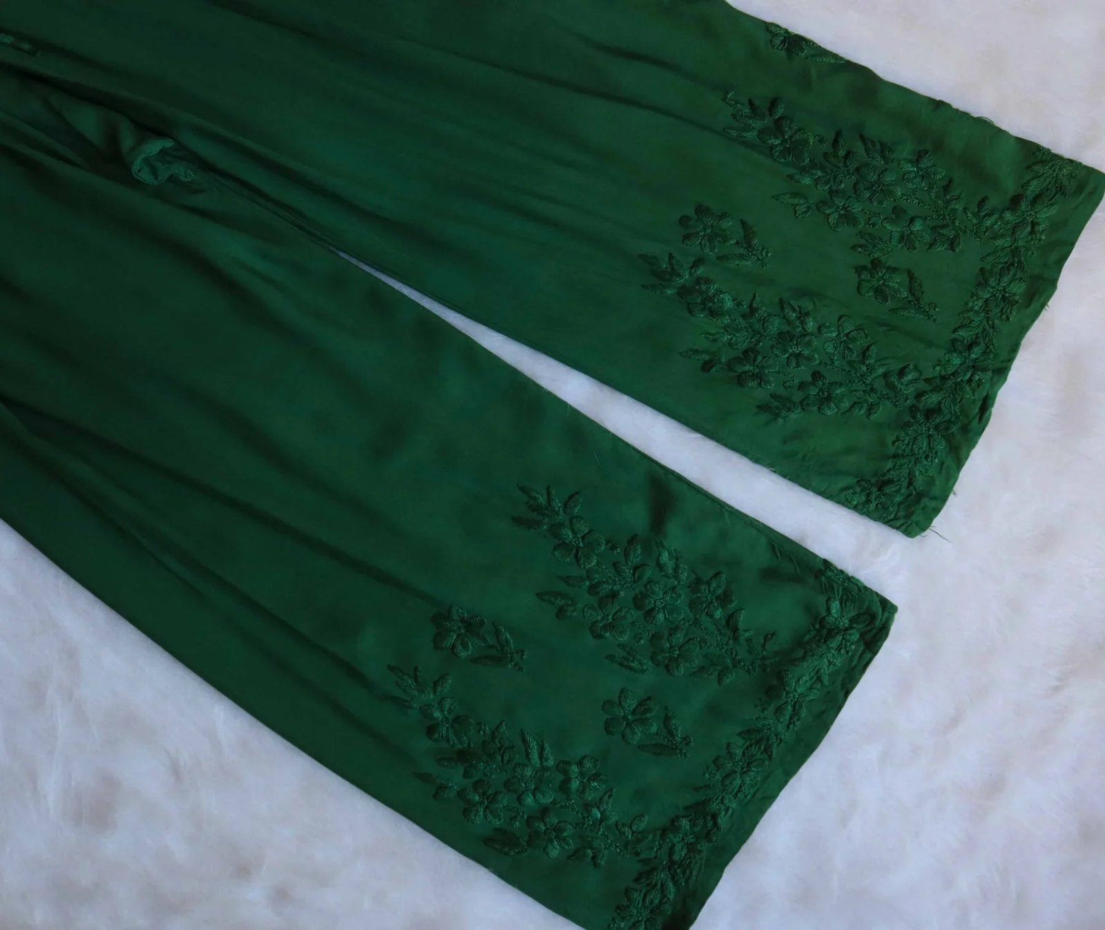Aayat Bottle Green Rayon Kurta Pant set - Image 8