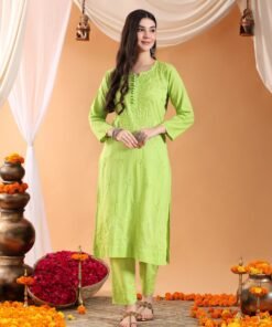 Ananya Chikankari Kurta Pant Cotton Co-ord Set (Parrot Green) - Image 3