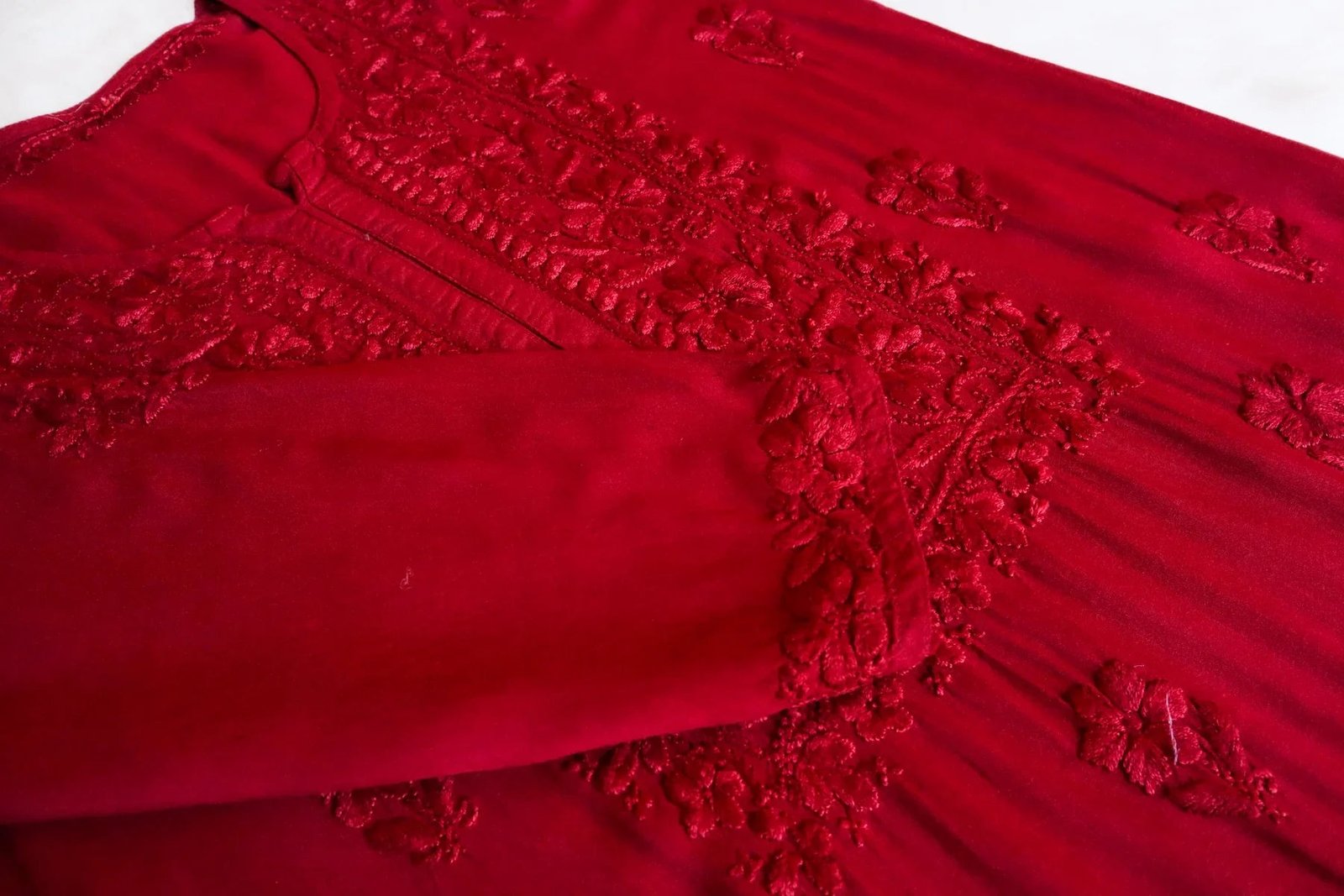 Aayat Red Rayon Kurta Pant set - Image 2