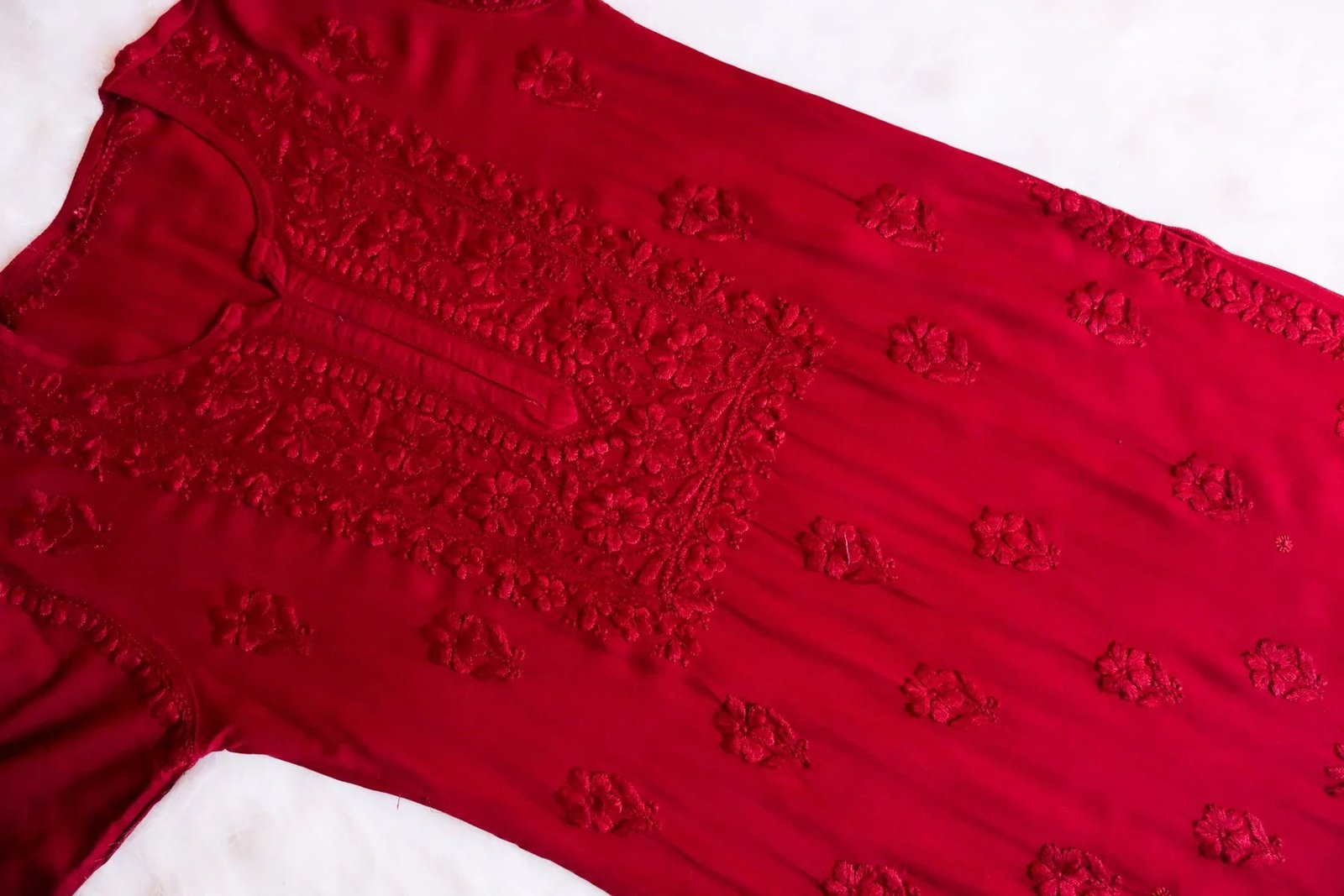 Aayat Red Rayon Kurta Pant set - Image 3