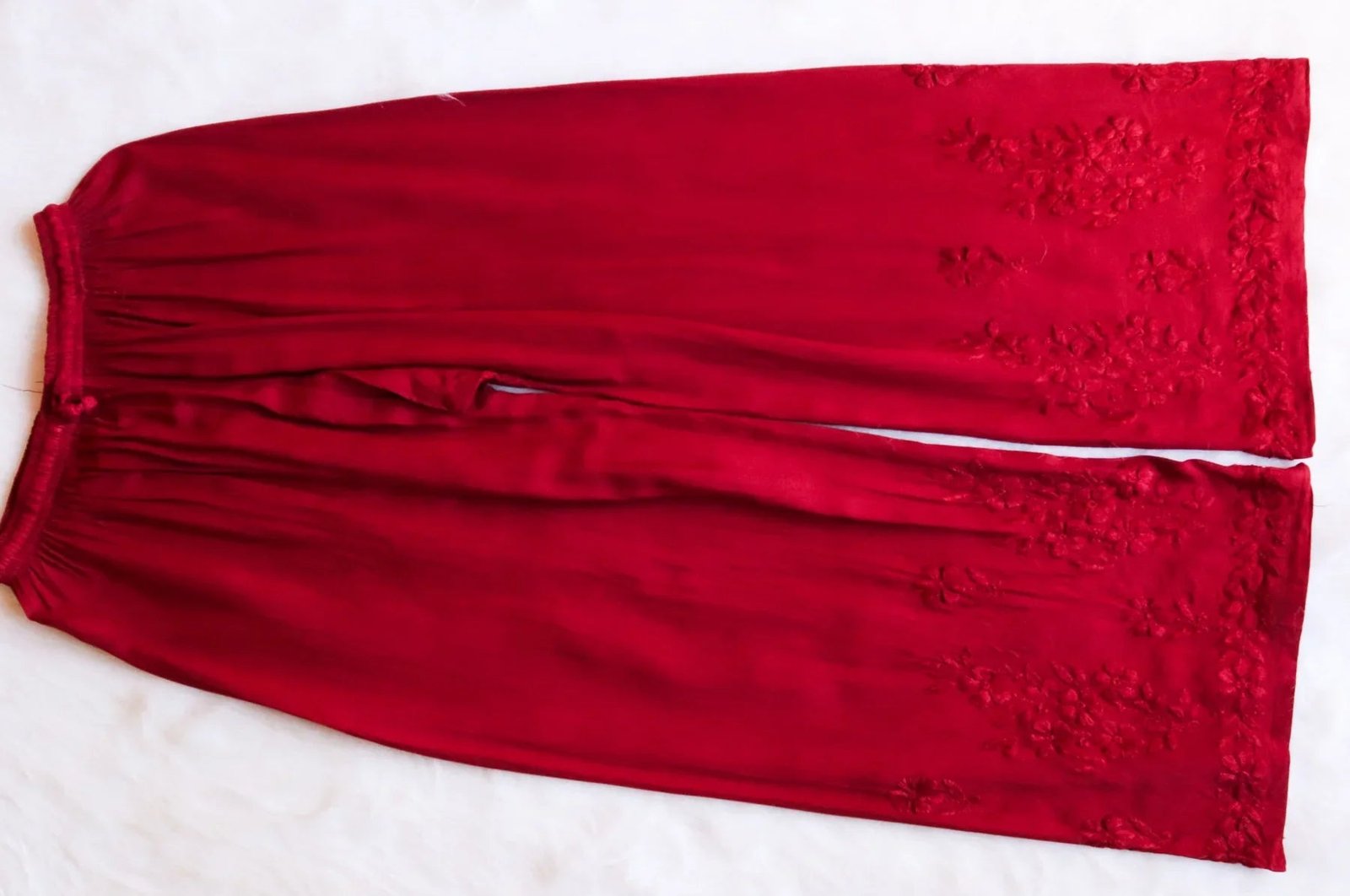 Aayat Red Rayon Kurta Pant set - Image 4